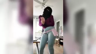 Arab Lebanese mom dances while stripping and craving dick