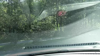 Arab babe in hijab gives sloppy handjob in the car