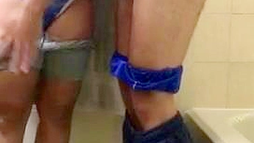 Mature mom in sexy bathroom rounds of sex with her stepson