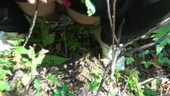 Muslim mom in outdoor POV scenes flashing nude and slutty