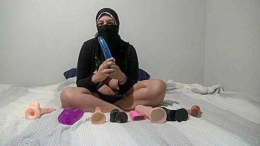 Sexy amateur toy perversions for Arab mom in hijab