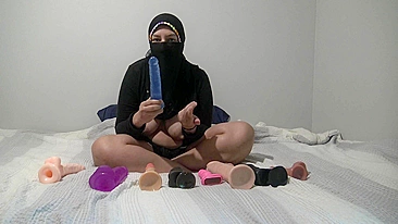 Sexy amateur toy perversions for Arab mom in hijab