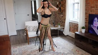 Lovely erotic Arab dance from Muslim slutty wife to spice up your day