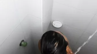 I spy on my luscious mom while she's taking a shower, dad just left for work