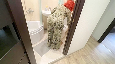 Homemade Taboo XXX Video - Big ass mom bends over and gets sodomized in the bathroom