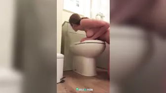 I saw porn history on daughter's phone she nasty bitch licking the toilet bowl