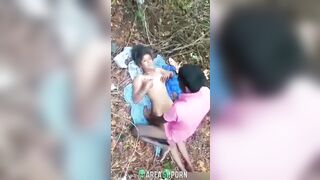Babe ki jangal me chudai! girlfriend fucking outdoor in hindi