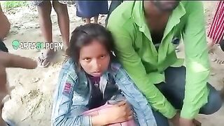 Jangal Me Mangal! Naughty couple caught on camera. Desi XXX mms leaked