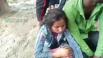 Jangal Me Mangal! Naughty couple caught on camera. Desi XXX mms leaked