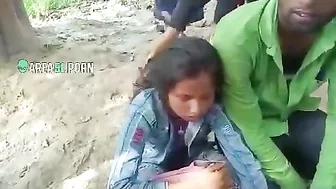 Jangal Me Mangal! Naughty couple caught on camera. Desi XXX mms leaked