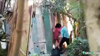 Leaked desi mms. Indian lovers outdoor caught, village college teacher fuck coed