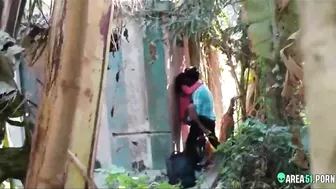 Leaked desi mms. Indian lovers outdoor caught, village college teacher fuck coed