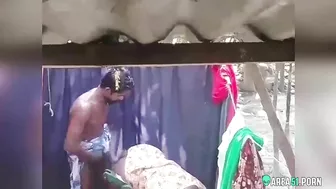 Leaked Desi XXX MMS, Indian boy fucking chubby aunty in outdoor bathroom