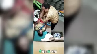 Leaked Desi XXX!  Perv Indian doctor fingering to bhabhi on hidden cam