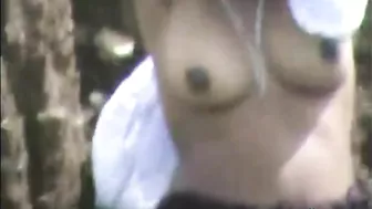 Desi mature women bathing outdoor in the Ganges river in varanasi, leaked