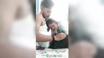 Leaked desi mms: Naughty village college girl gives blowjob outdoor BF