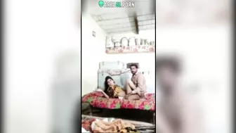 Hot Paki wife alluring and cheating with brother-in-law When husband's gone