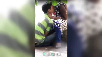 Viral Desi XXX MMS! In the bush, villager caught a couple fucking