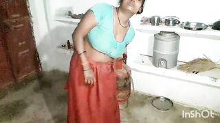 Sexy aunty with hot body and tight cunt fingering