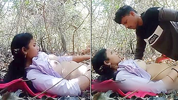 Village Desi girl outdoor fucking with her BF, ultimate thrill