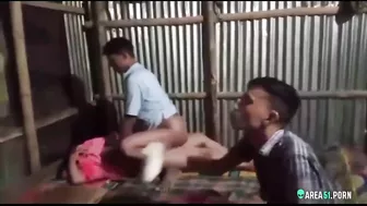 Aunt gets fucked by two nephews. Leaked Desi XXX MMs