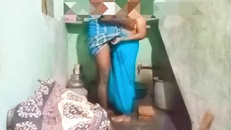 Desi XXX ! Home sex scandal of Kerala aunty with neighbor leaked