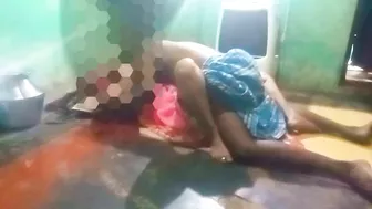 Indian XXX video - Kerala village aunty secret sex with her neighbor Indian XXX video - Kerala village aunty secret sex with her neighbor