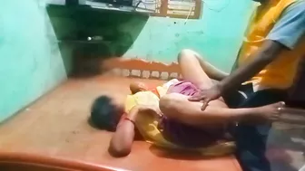 Desi XXX sex. Kerala aunty invited nephew home for full one day service