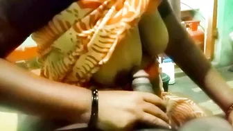 Desi XXX. Kerala sexy aunty caught by nephew while fuck to her BF