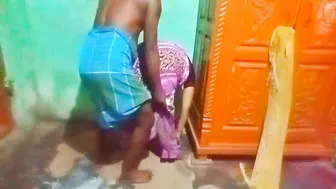 Desi XXX sex. Kerala aunty boob grab and seductive romance with neighbour