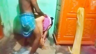 Desi XXX sex. Kerala aunty boob grab and seductive romance with neighbour