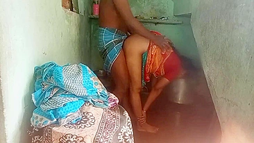 Kerala aunty and GF husband have real dirty sex at home. Desi XXX