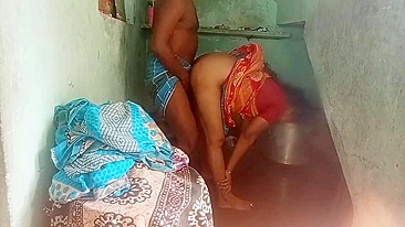 Kerala aunty and GF husband have real dirty sex at home. Desi XXX