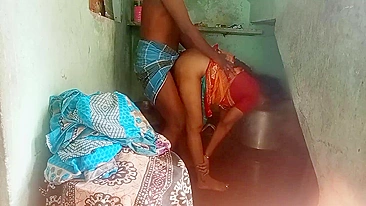 Kerala aunty and GF husband have real dirty sex at home. Desi XXX