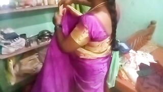 Student catches Kerala teacher aunty masturbating and fucks her