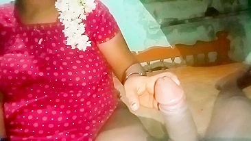 Kerala aunty XXX! My boss is fucking me for promotion