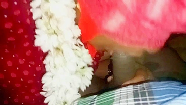 Kerala aunty XXX! My boss is fucking me for promotion