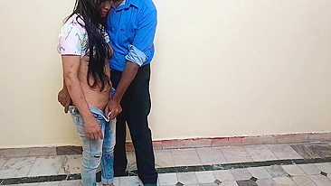Desi leaked XXX video! Kerala college girl with boyfriend