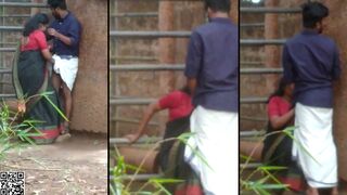 Kerala aunty gives bf a head and swallow his cream outdoor. Desi XXX sex