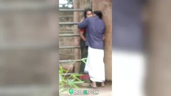 Kerala aunty gives bf a head and swallow his cream outdoor. Desi XXX sex