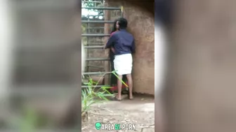 Kerala aunty gives bf a head and swallow his cream outdoor. Desi XXX sex