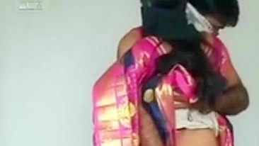 Kerala aunty leaked MMS video, Desi lover slyly taking video of her butt