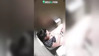 Hidden cam caught Indian aunty fingering in public bathroom