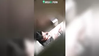 Hidden cam caught Indian aunty fingering in public bathroom