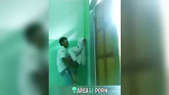 Viral Desi XXX MMS! Paki college girl in quick fuck with teacher before class