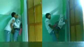 Viral Desi XXX MMS! Paki college girl in quick fuck with teacher before class