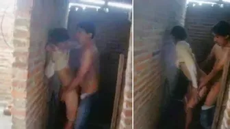Viral Desi MMS! Kerala aunty gets fuck in outdoor in jungle with lover Viral Desi MMS! Kerala aunty gets fuck in outdoor in jungle with lover