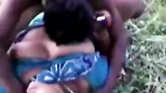 Desi MMS scandal - Telugu village aunty fucked outdoor with nephew