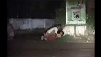 Choda Chodi Desi MMS. A lusty indian aunty doing sex outside with local boy