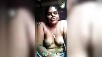 Choda Chodi Desi MMS. On TikTok, a Tamil wife shows her boobs and pussy to her husband